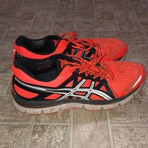 BUY SOON!!  QUALITY ATHLETIC SHOES